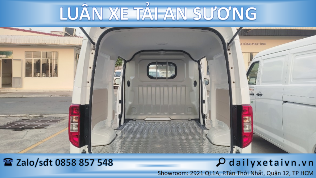 khoang-hang-xe-van-2-cho