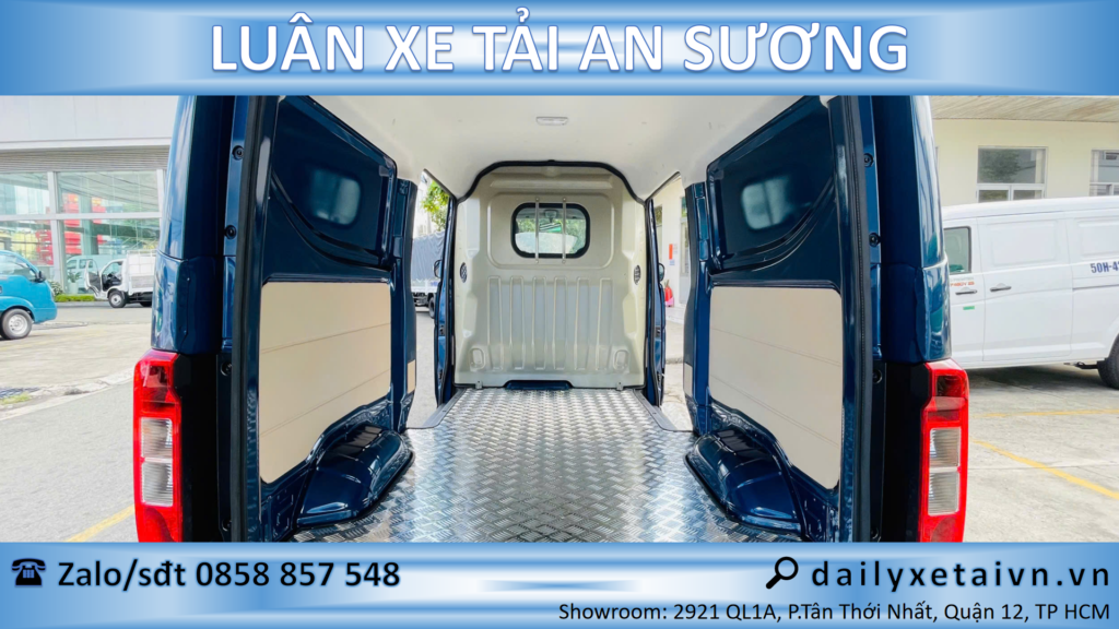 xe -van -màu -xanh -dương