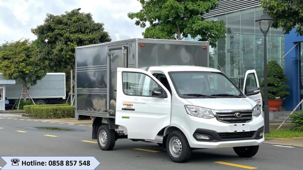 XE tải thaco tf230 thùng kín