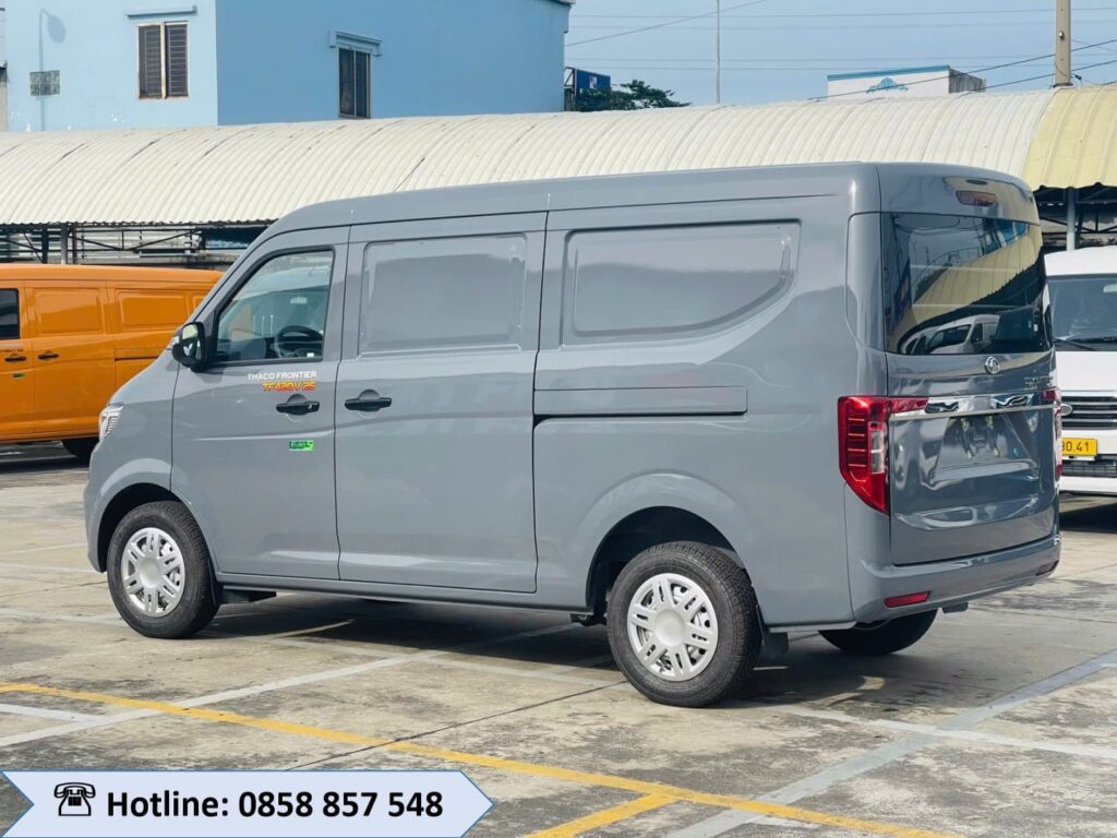 xe van thaco tf420 SƠN MÀU