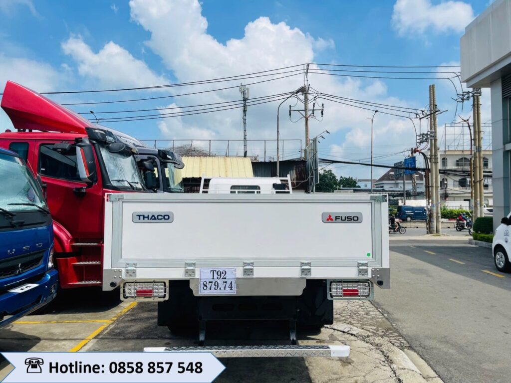 XE TẢI FUSO FI170 THÙNG LỬNG