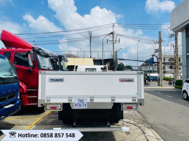 XE TẢI FUSO FI170 THÙNG LỬNG