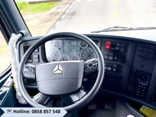 đầu kéo howo t7h màu xám