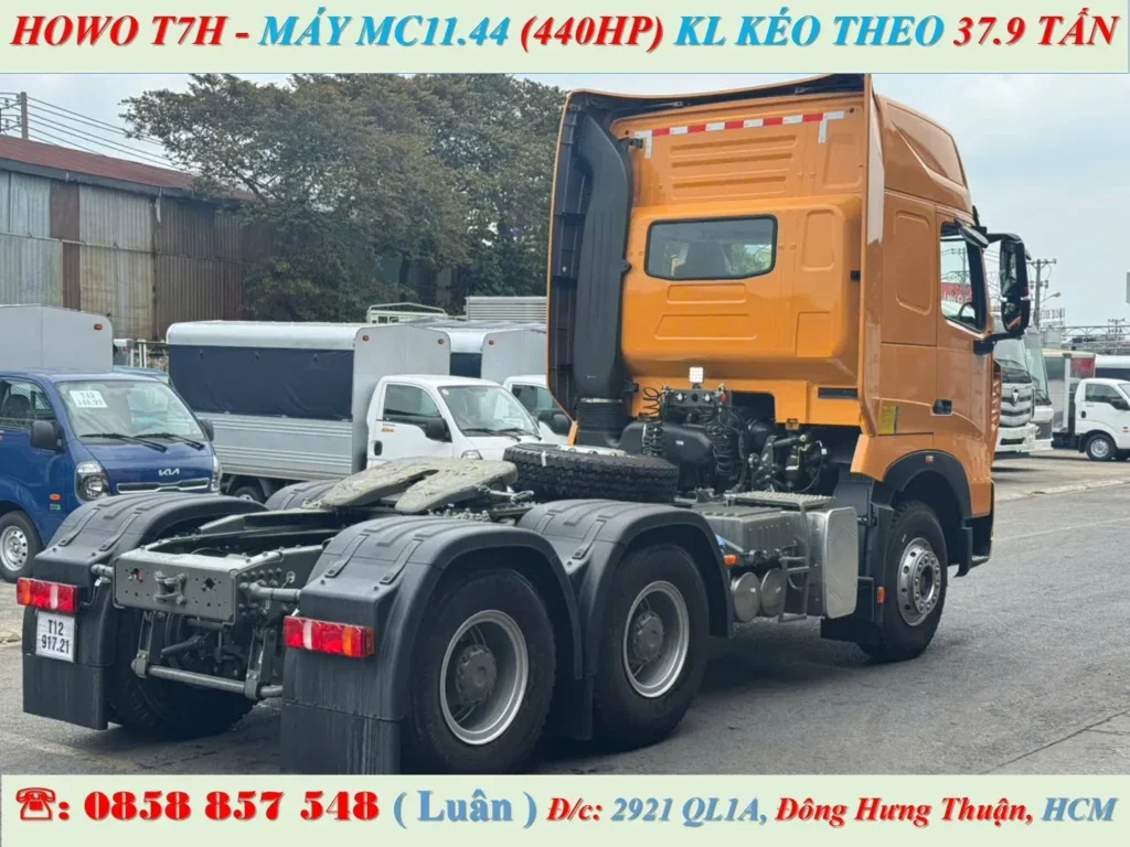 HOWO T7H 440 HP màu vàng