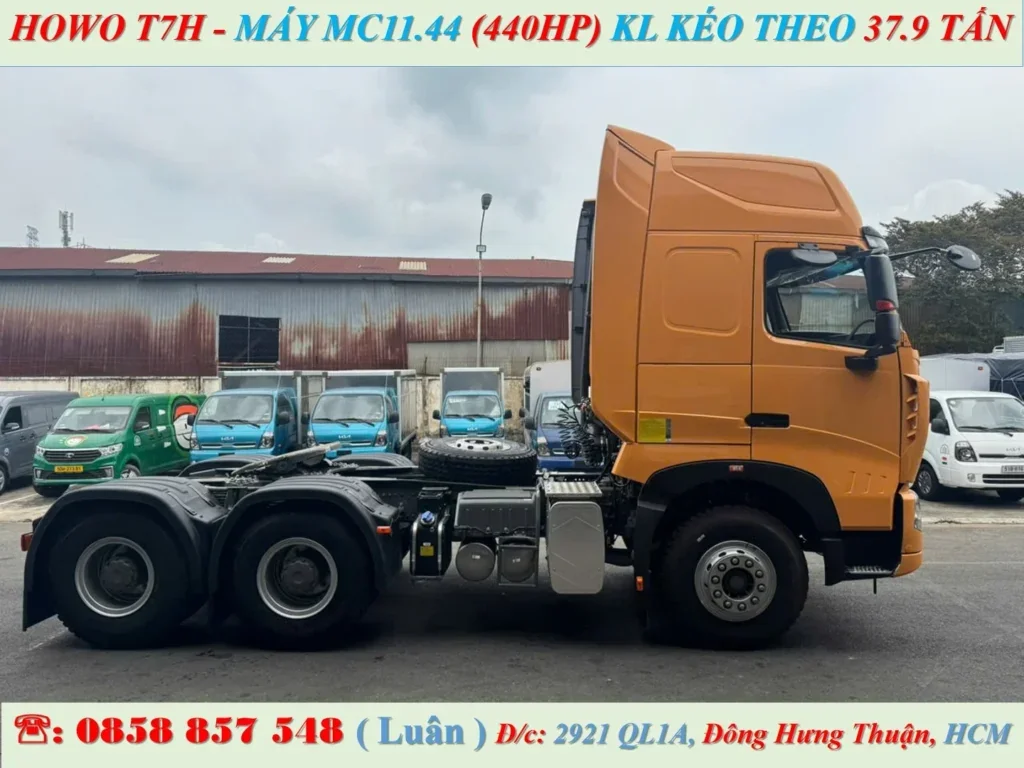 HOWO T7H 440 HP màu vàng